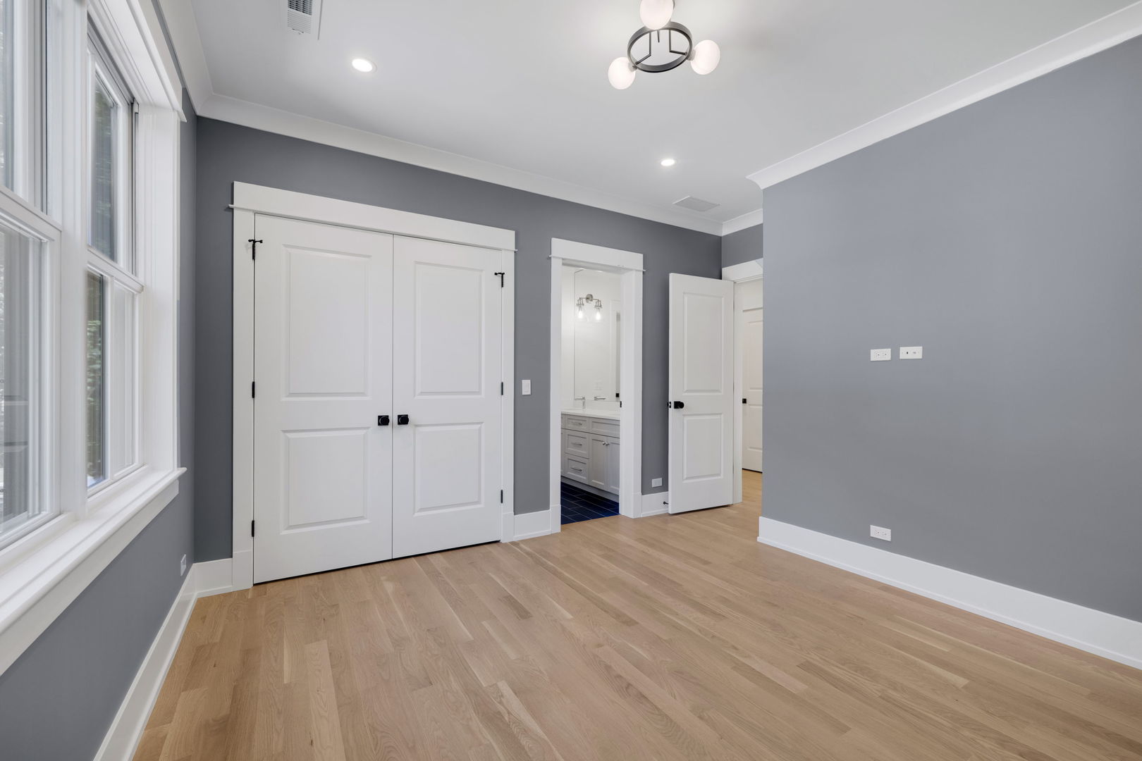 1025 Central Ave Wilmette, IL 60091