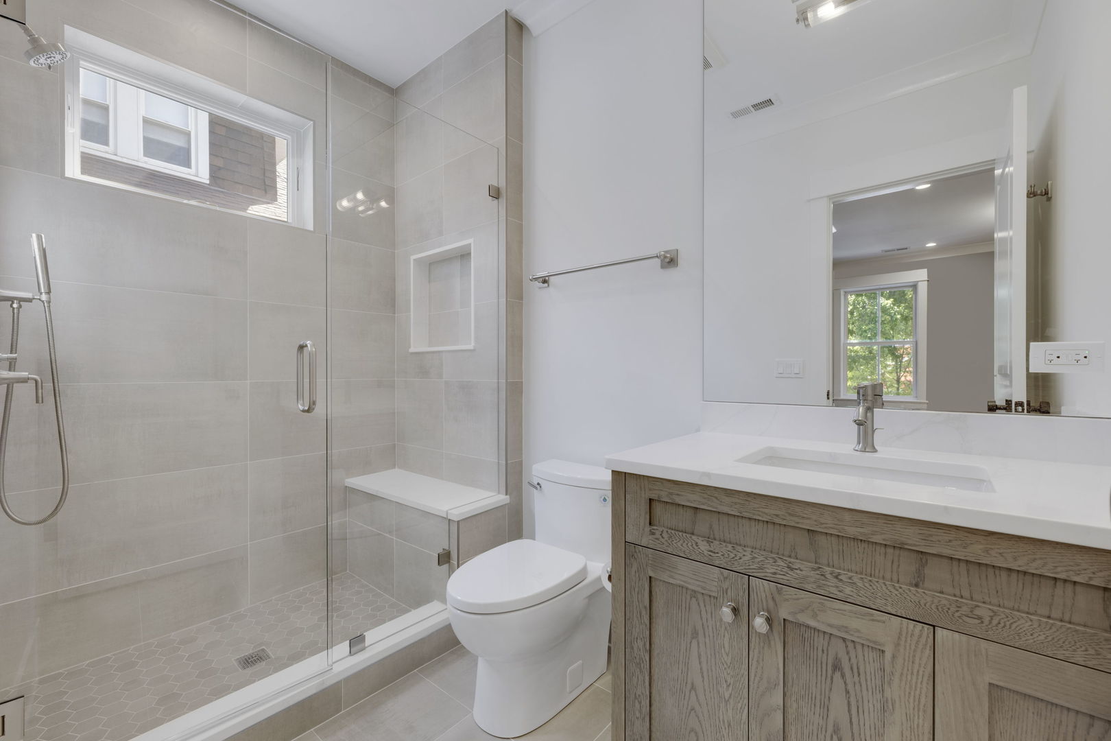 1025 Central Ave Wilmette, IL 60091