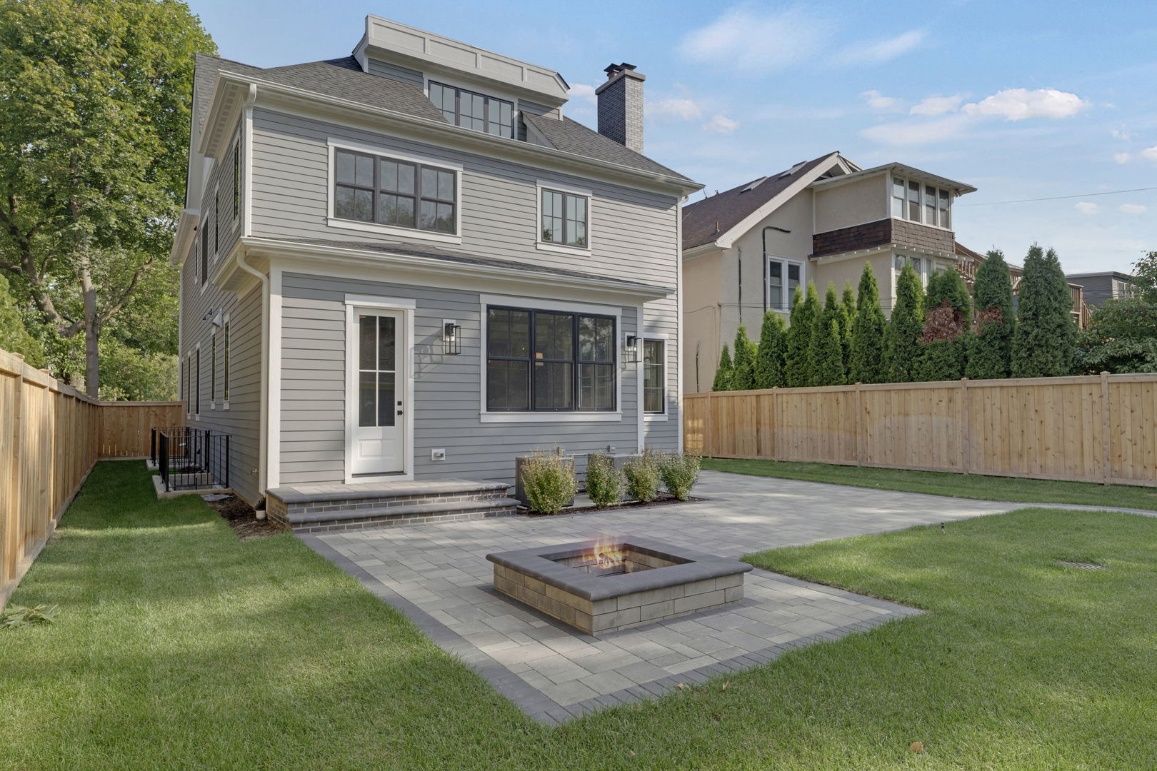 1025 Central Ave Wilmette, IL 60091