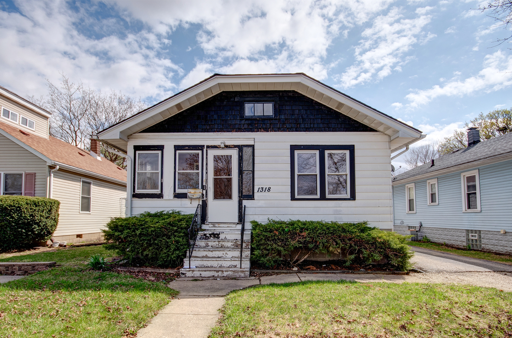 1318 N Prairie Ave