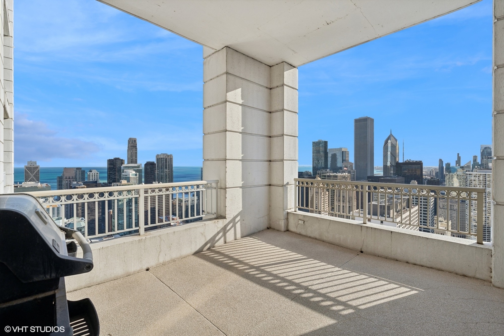 55 E Erie St #5201 Chicago, IL 60611