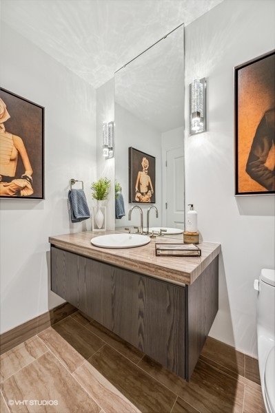 363 E Wacker Dr #2103 Chicago, IL 60601