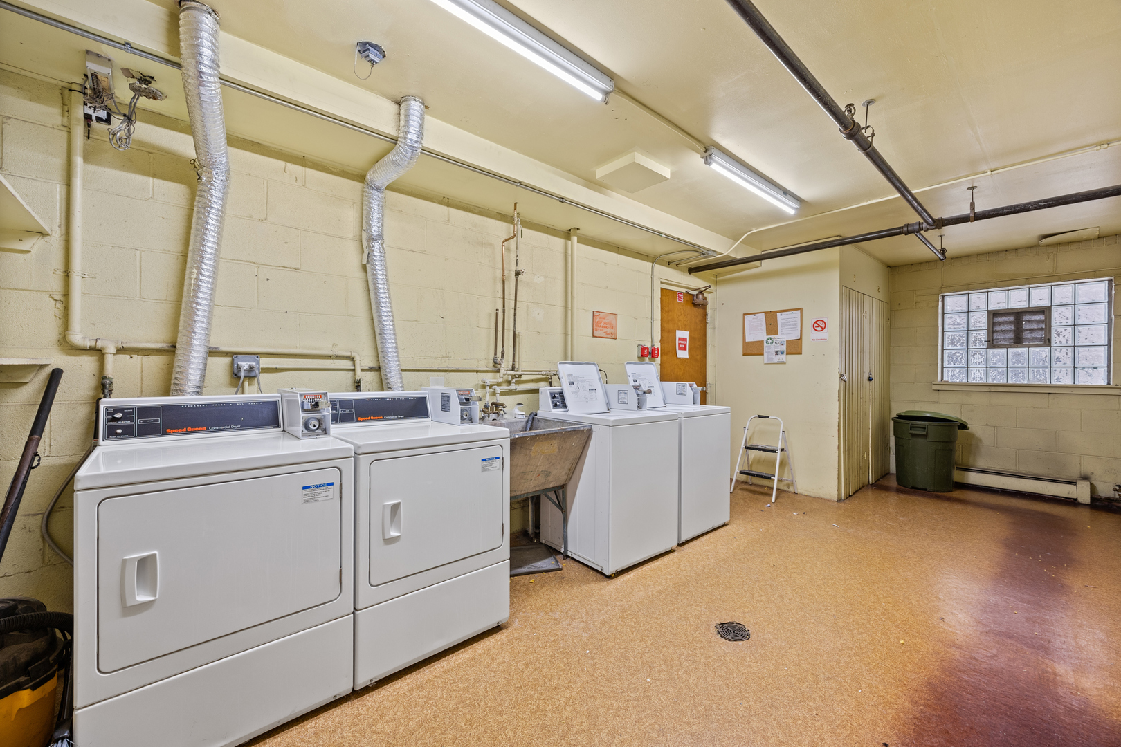 410 Wisconsin Ave #503 Oak Park, IL 60302