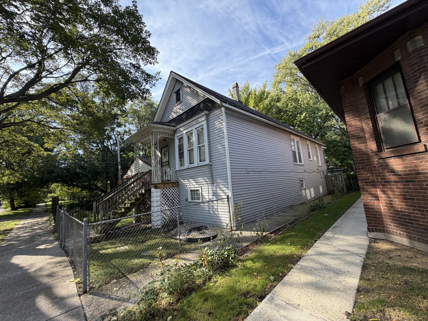 5242 S Sangamon St Chicago, IL 60609