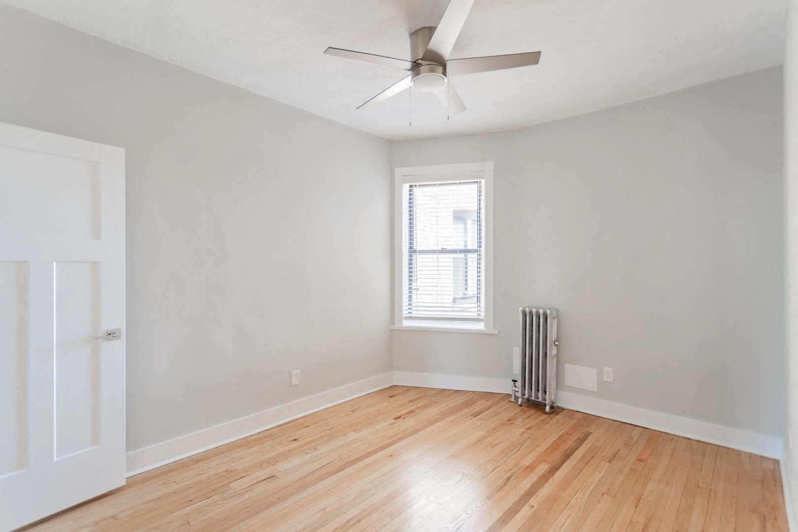 6143 S Dorchester Ave #3 Chicago, IL 60637