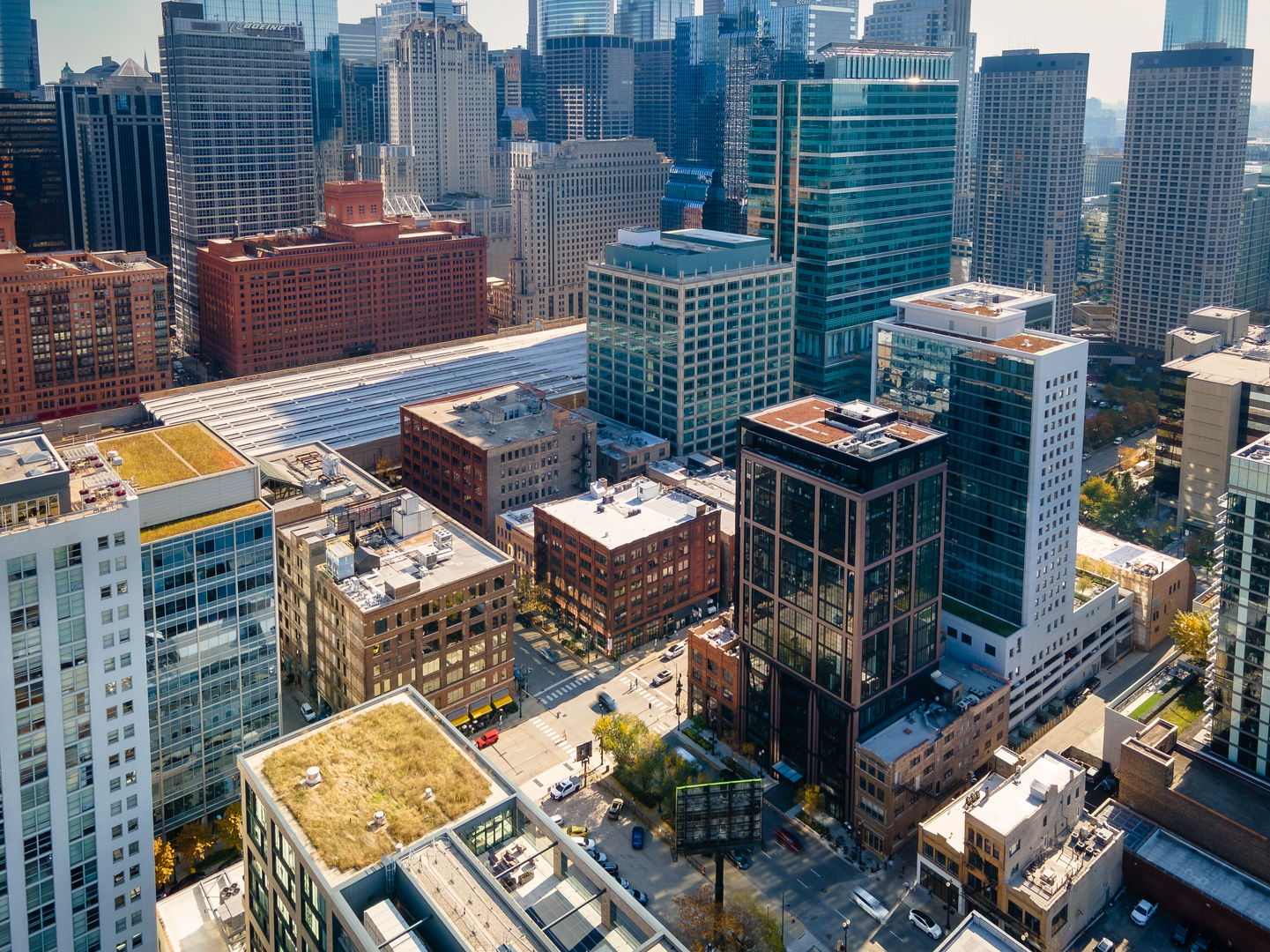 565 W Randolph St Chicago, IL 60661