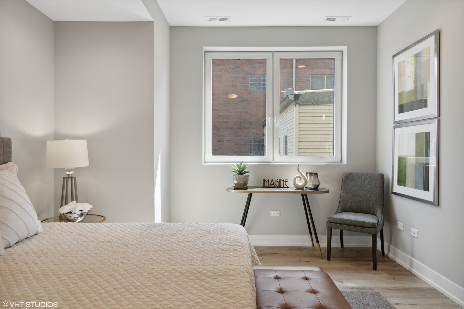 3335-3341 N Sheffield Ave Chicago, IL 60657