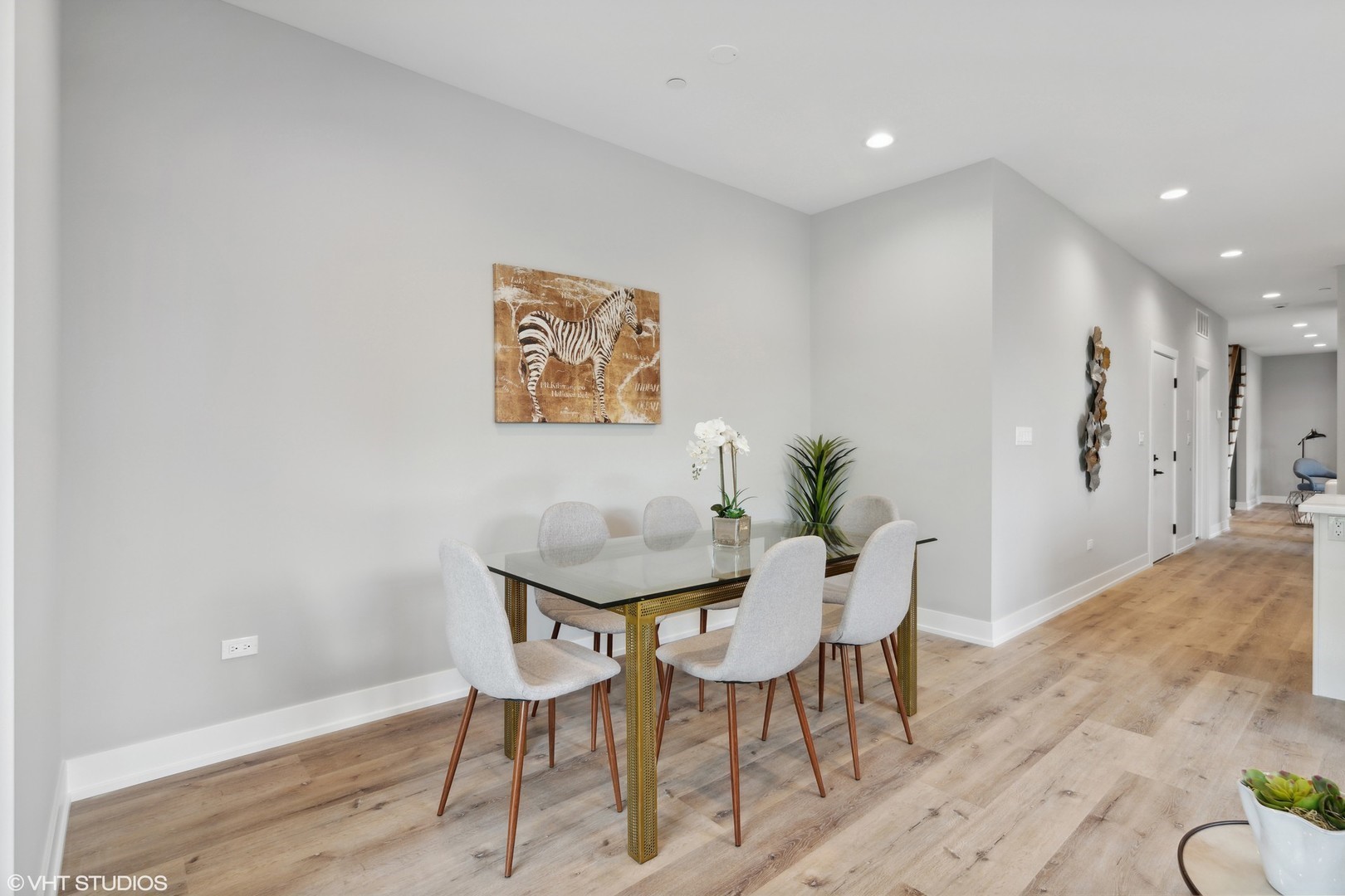 3335-3341 N Sheffield Ave Chicago, IL 60657