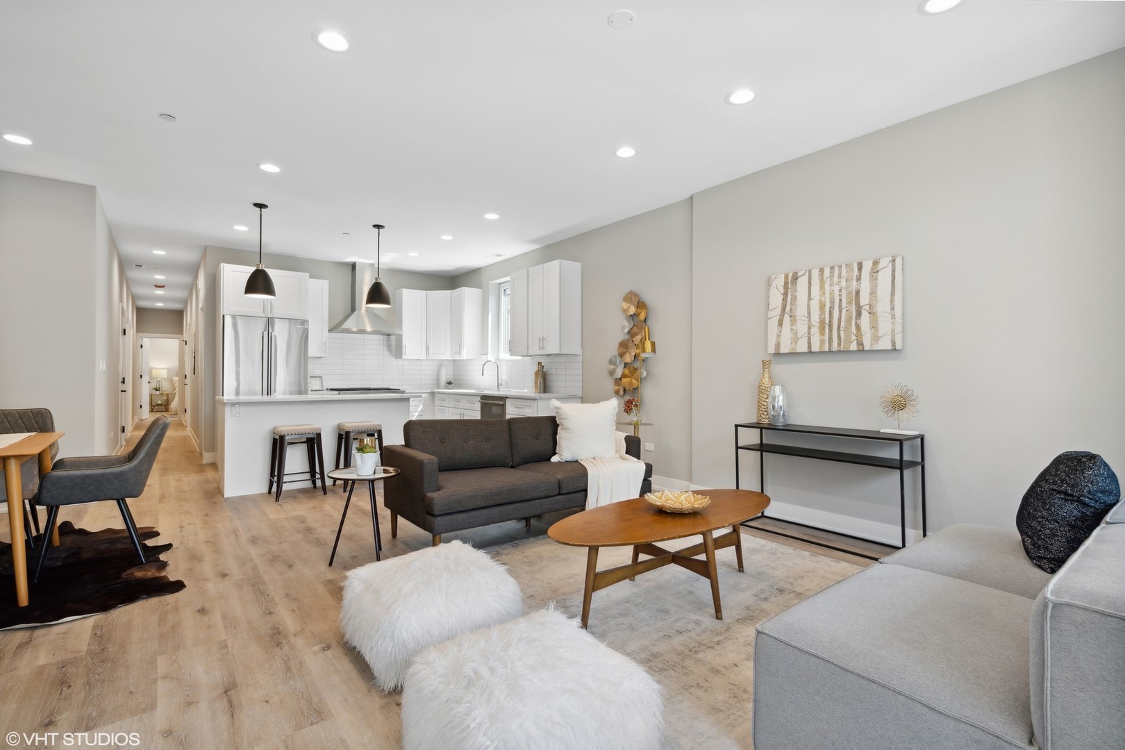 3335-3341 N Sheffield Ave Chicago, IL 60657