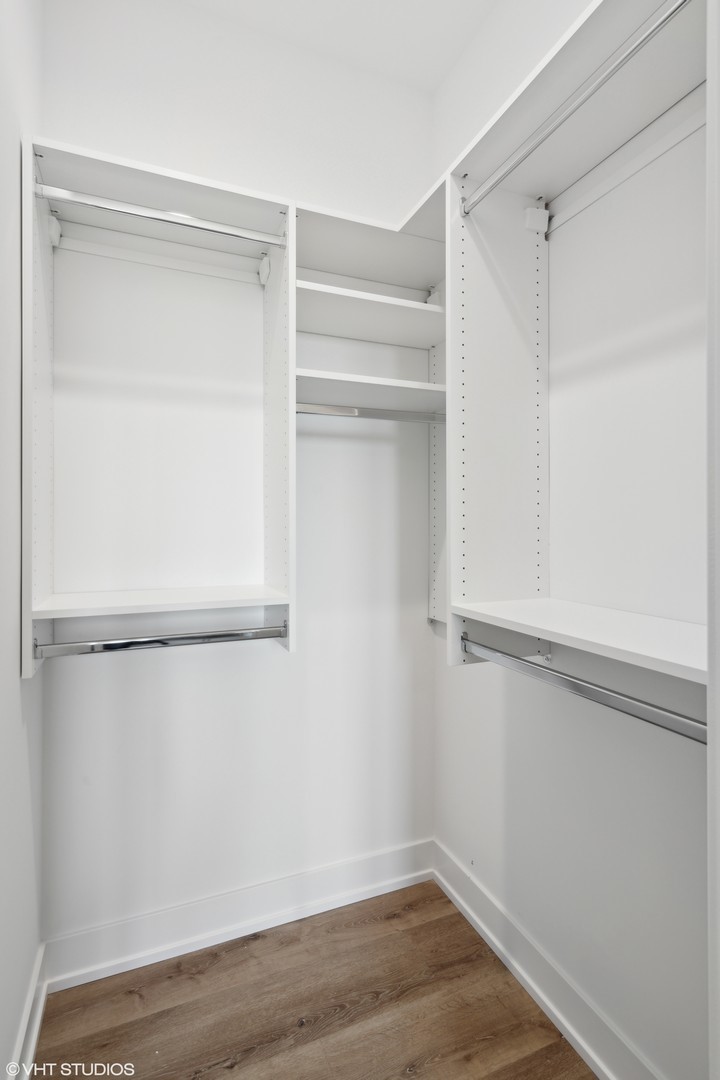 3335-3341 N Sheffield Ave Chicago, IL 60657