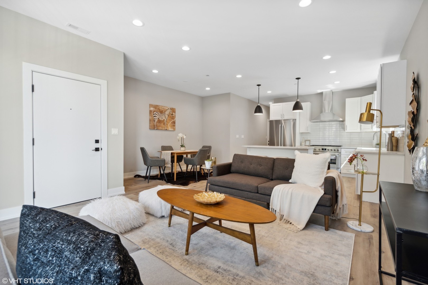 3335-3341 N Sheffield Ave Chicago, IL 60657