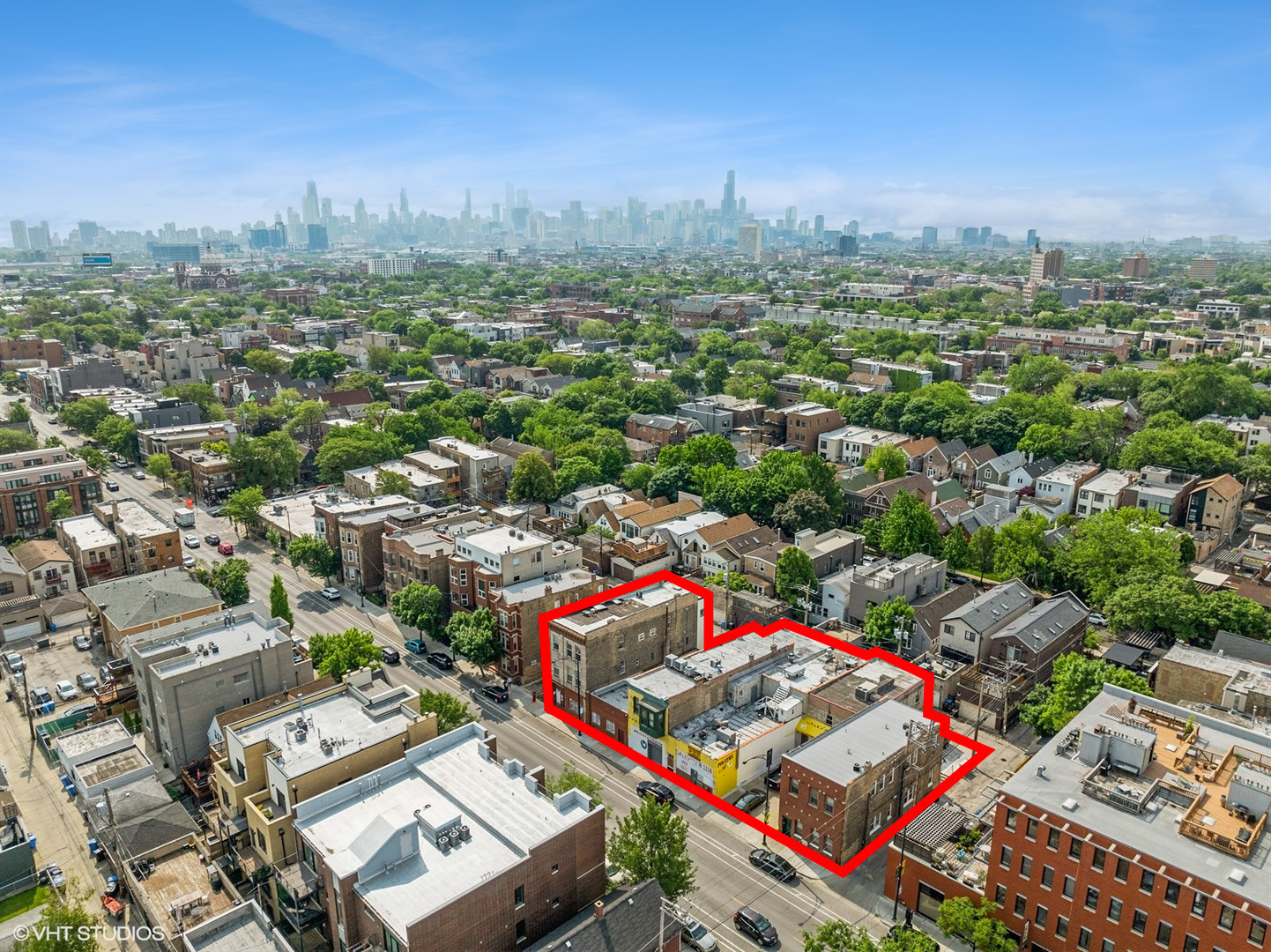 2135 W Armitage Ave Chicago, IL 60647