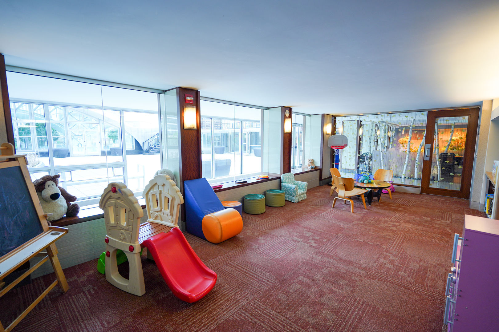 400 E Randolph St #906 Chicago, IL 60601