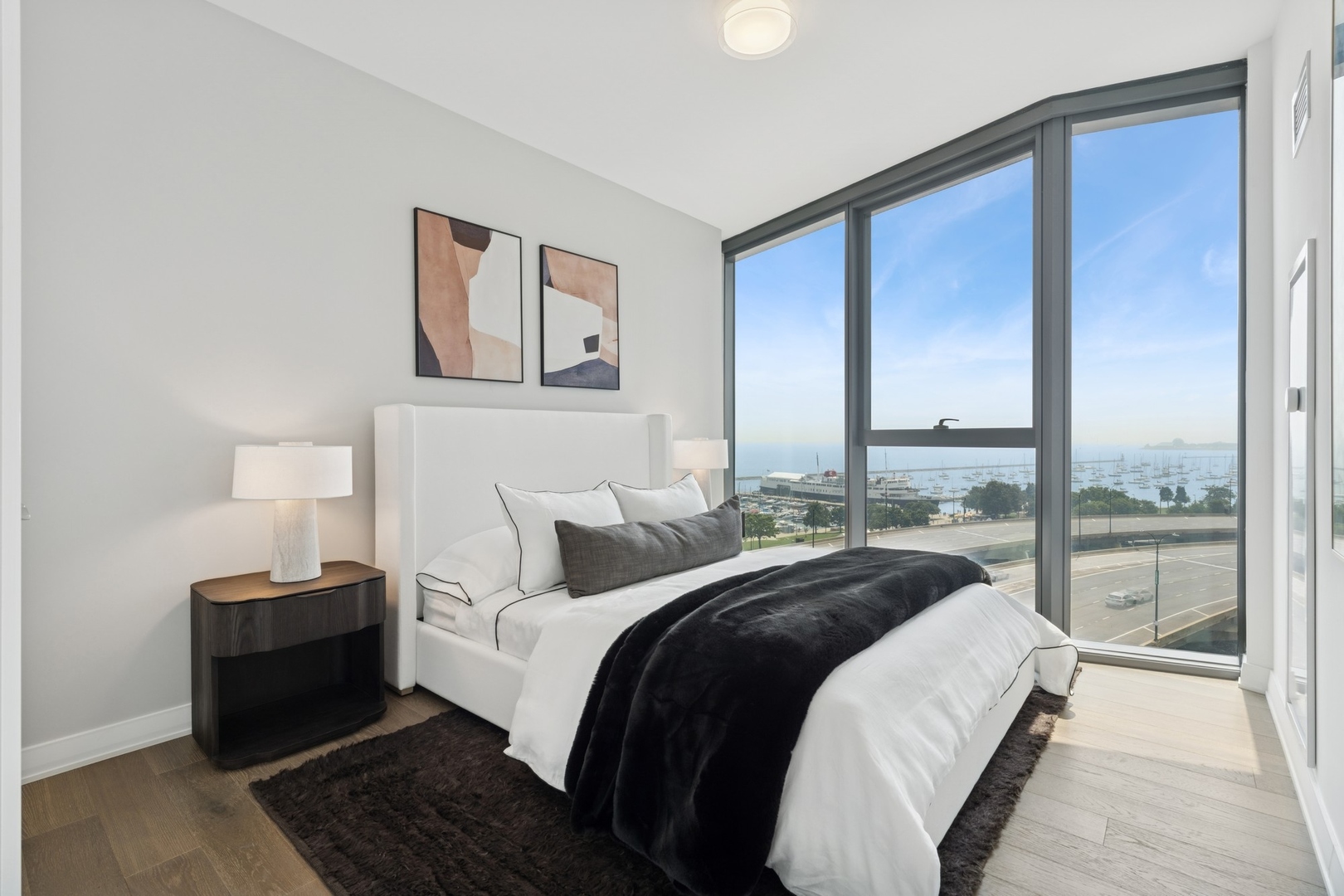 211 N Hbr Dr #1702 Chicago, IL 60601