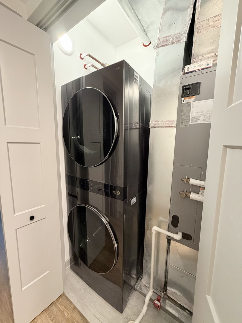 1335 W Estes Ave #2A Chicago, IL 60626