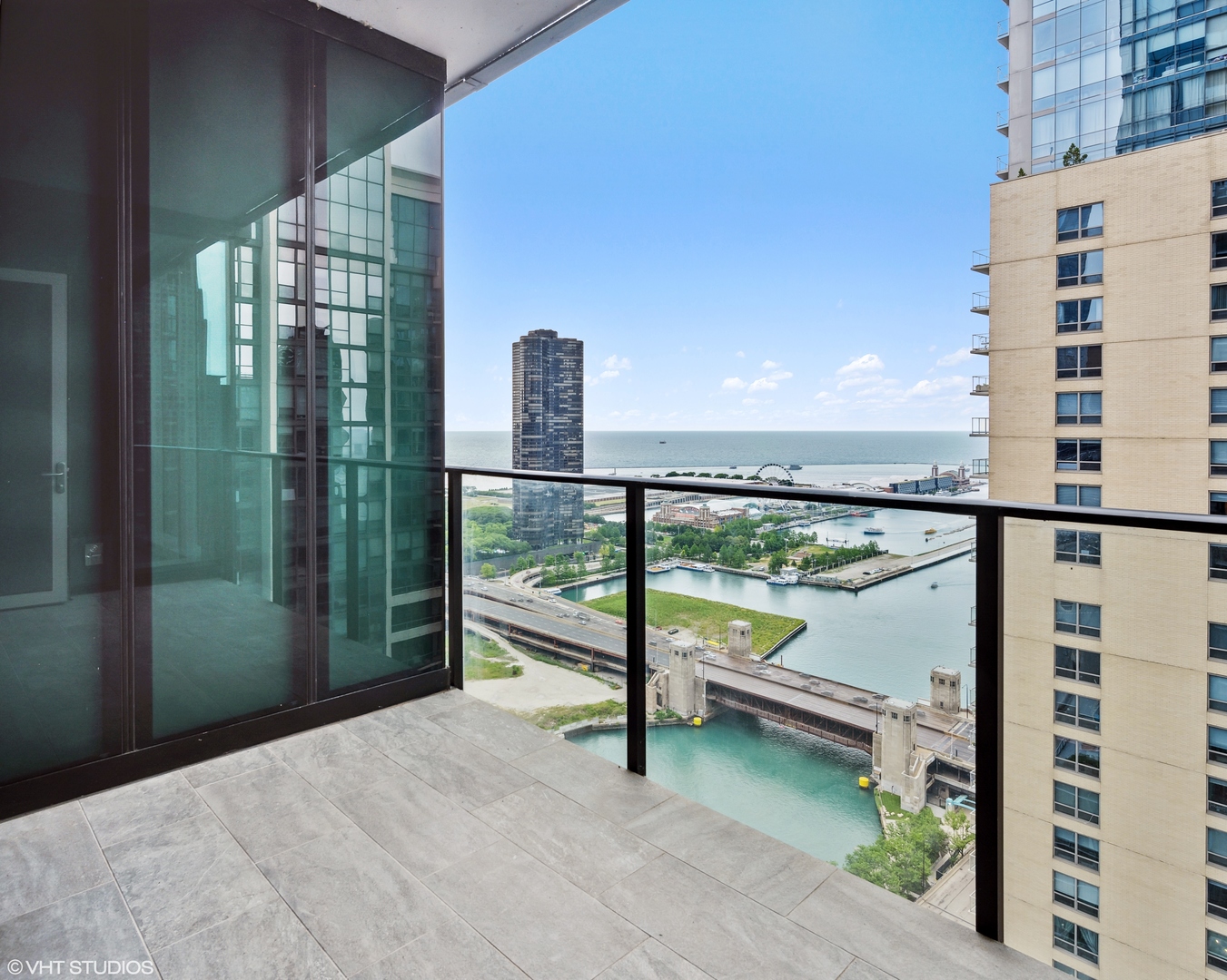 363 E Wacker Dr #2709 Chicago, IL 60601