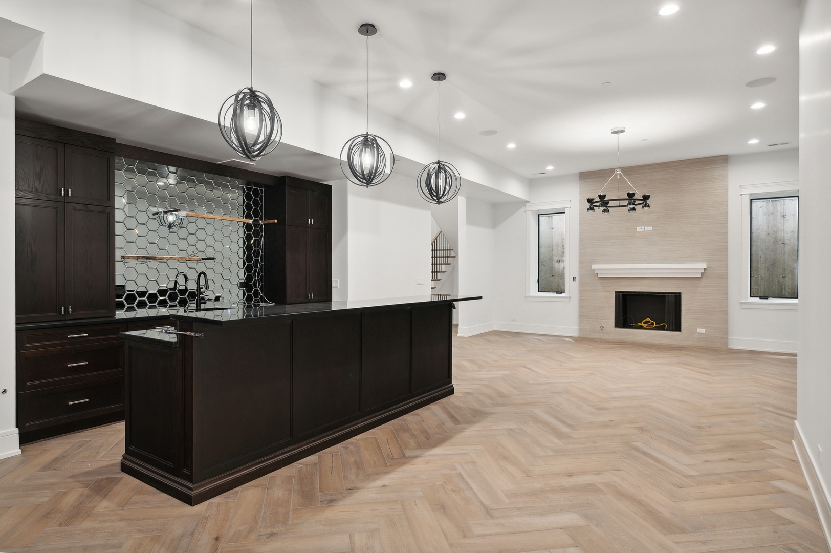 757 Kipling St Deerfield, IL 60015