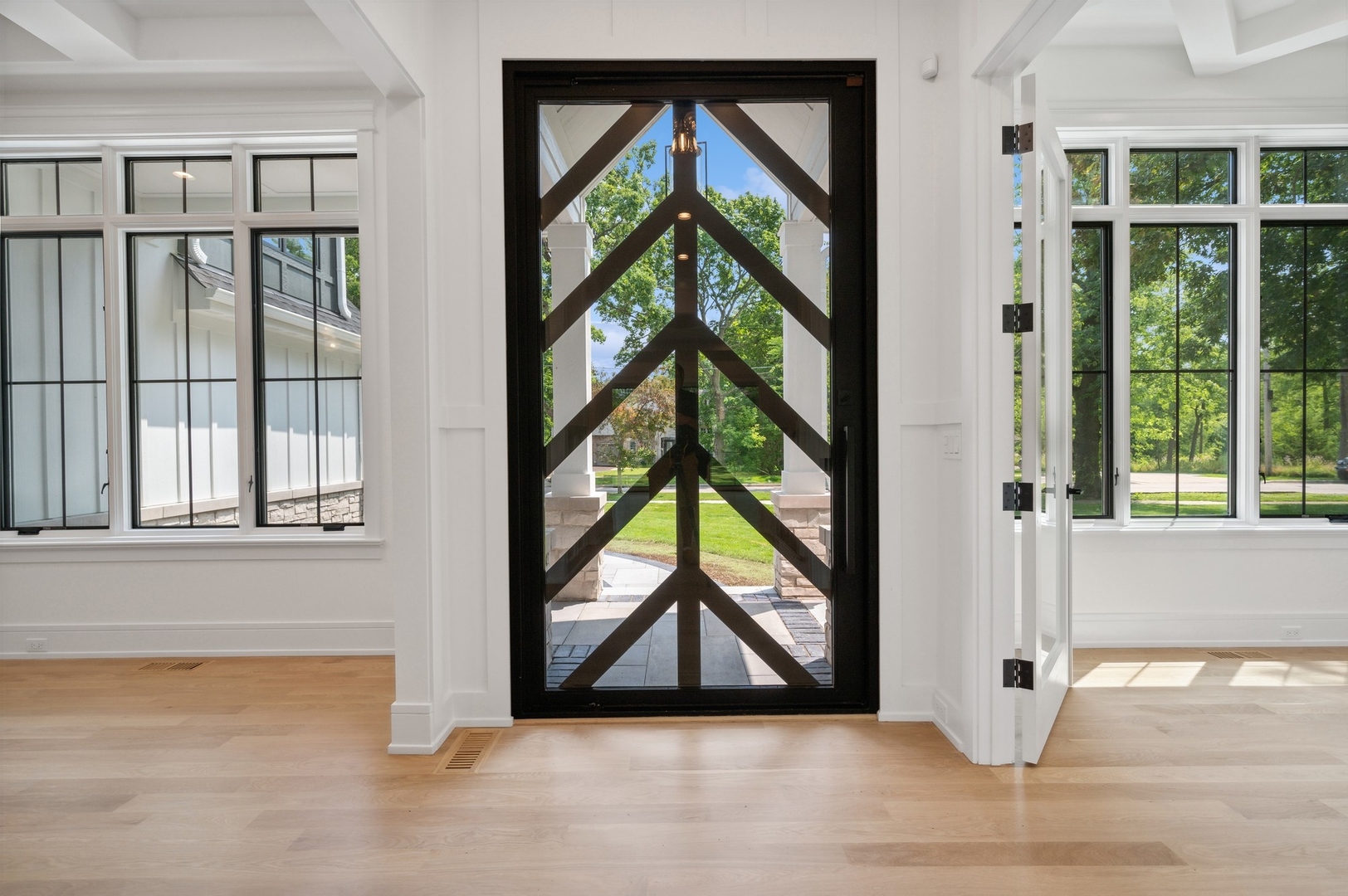 757 Kipling St Deerfield, IL 60015