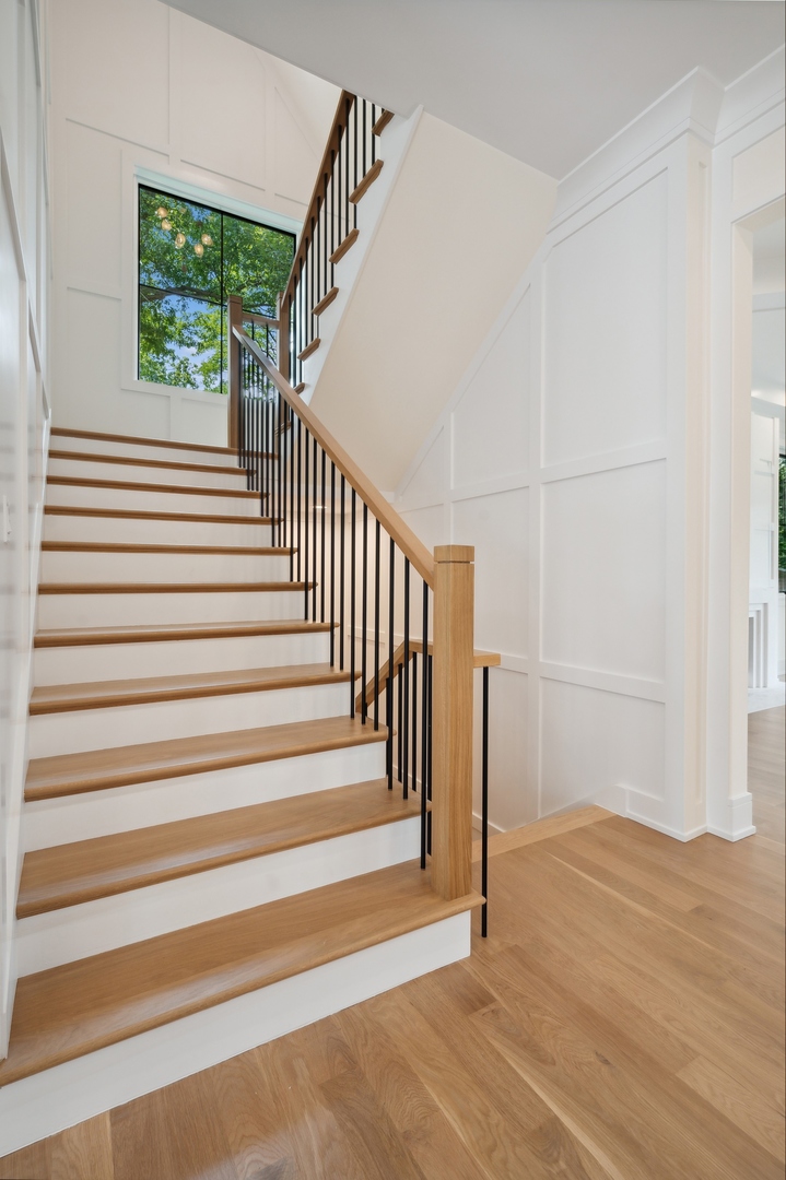 757 Kipling St Deerfield, IL 60015