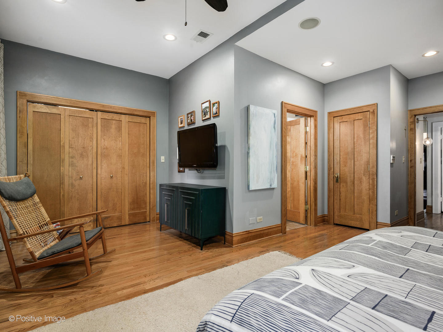 225 Clinton Ave Oak Park, IL 60302