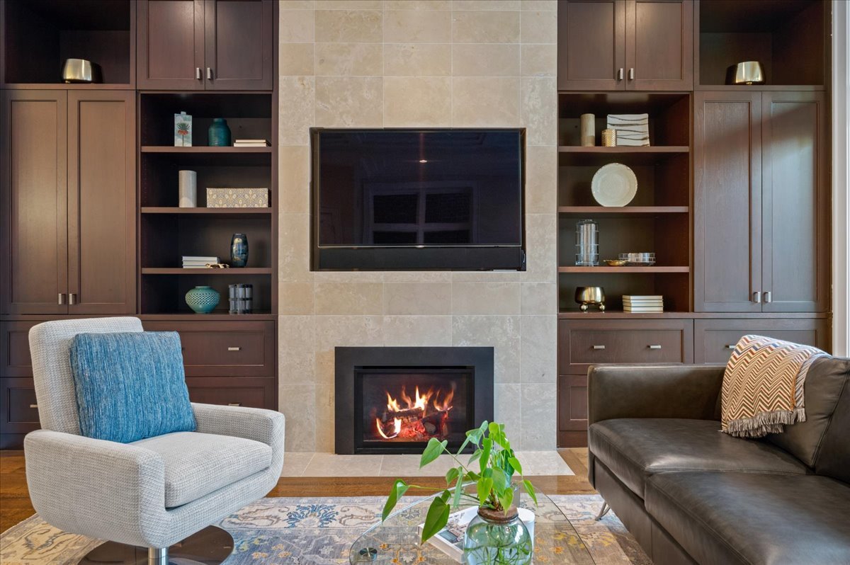 1921 N Dayton St Chicago, IL 60614