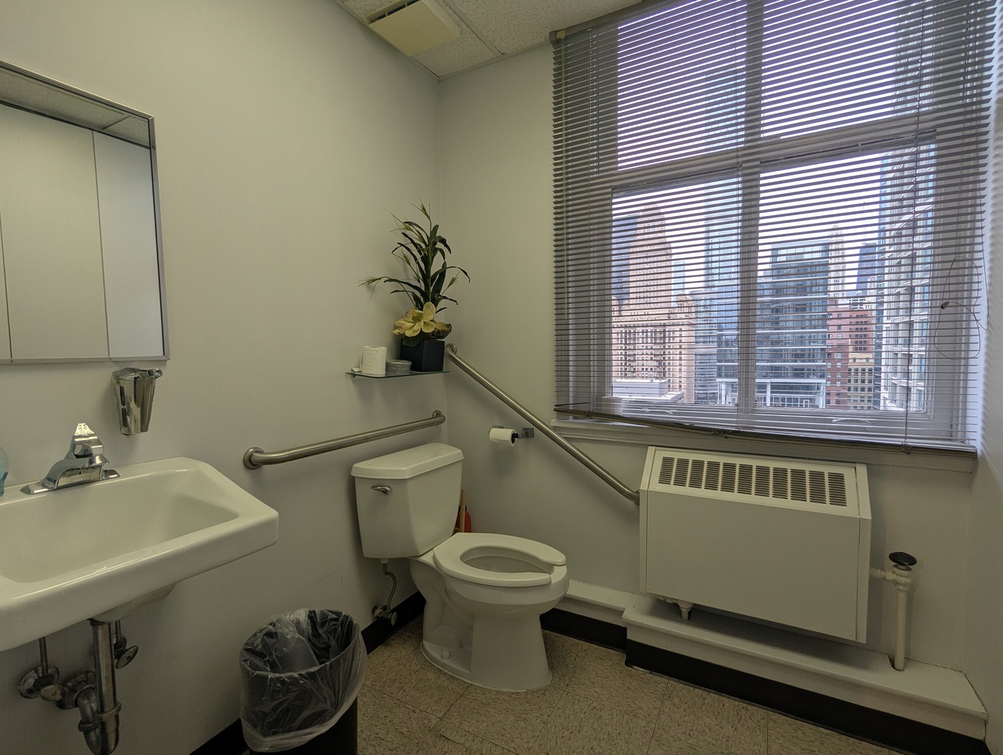 111 N Wabash Ave #1901 Chicago, IL 60602