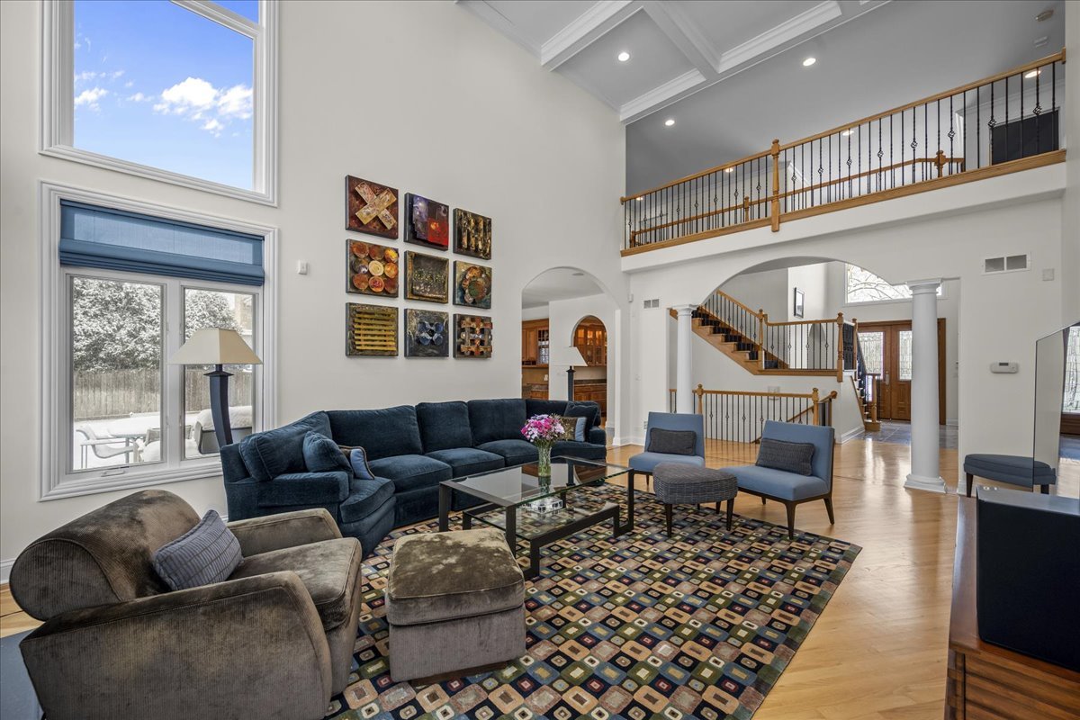 326 Briar Ln Highland Park, IL 60035