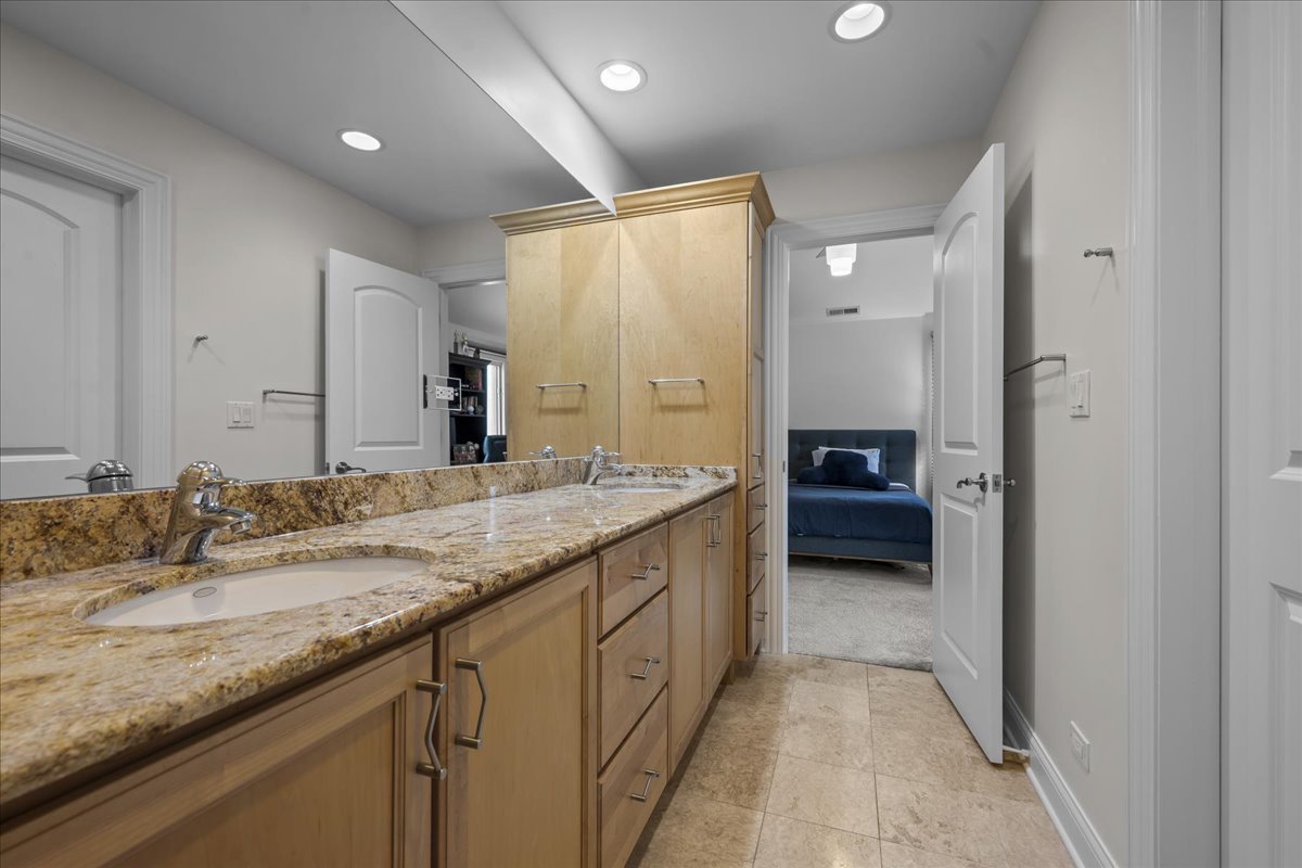 326 Briar Ln Highland Park, IL 60035