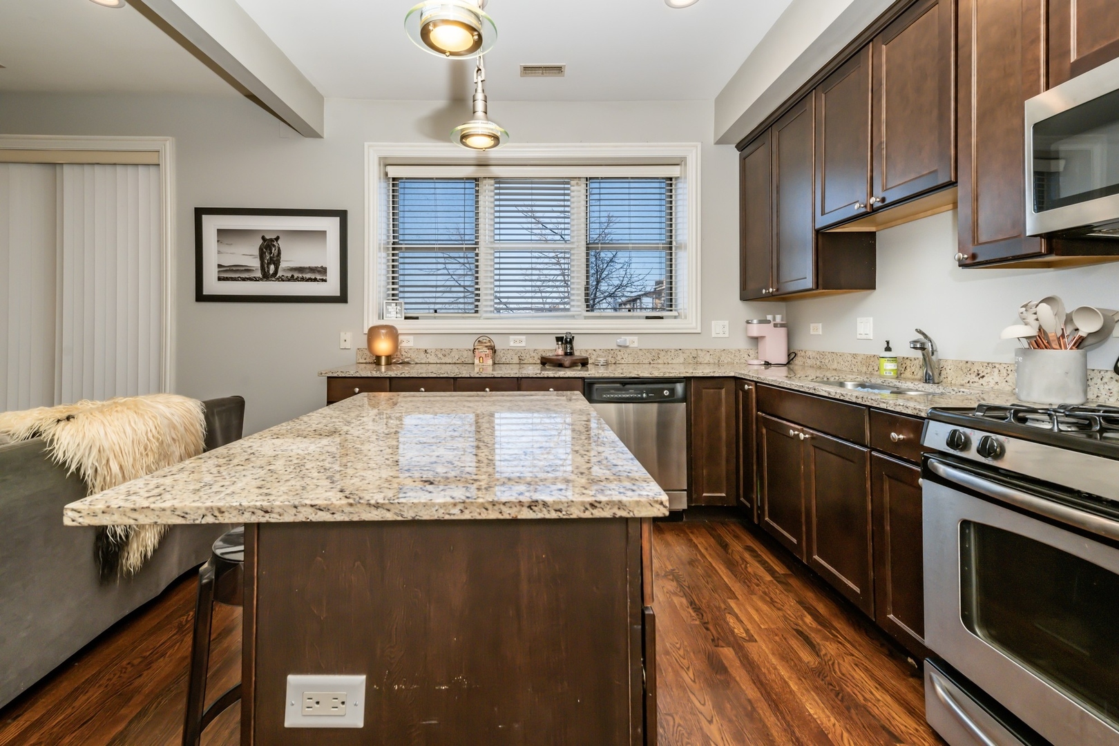 3600 S Halsted St Chicago, IL 60609