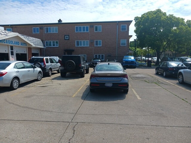 62 Chicago Ave Oak Park, IL 60302