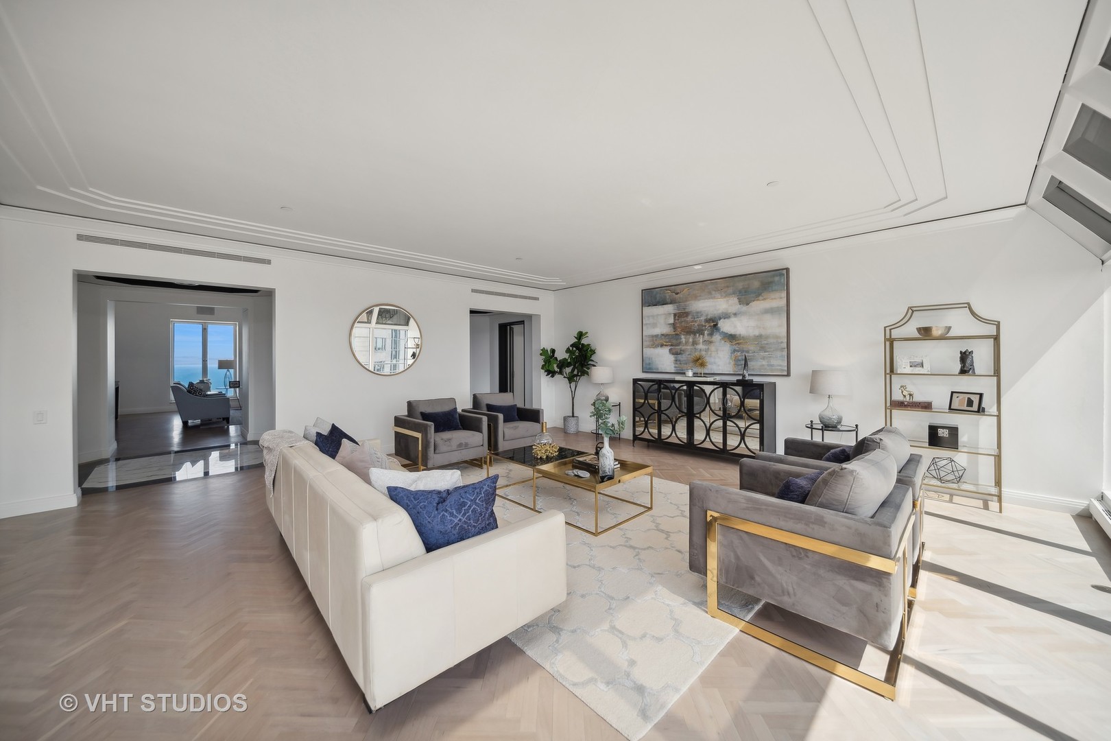 950 N MICHIGAN Ave #4904 Chicago, IL 60611