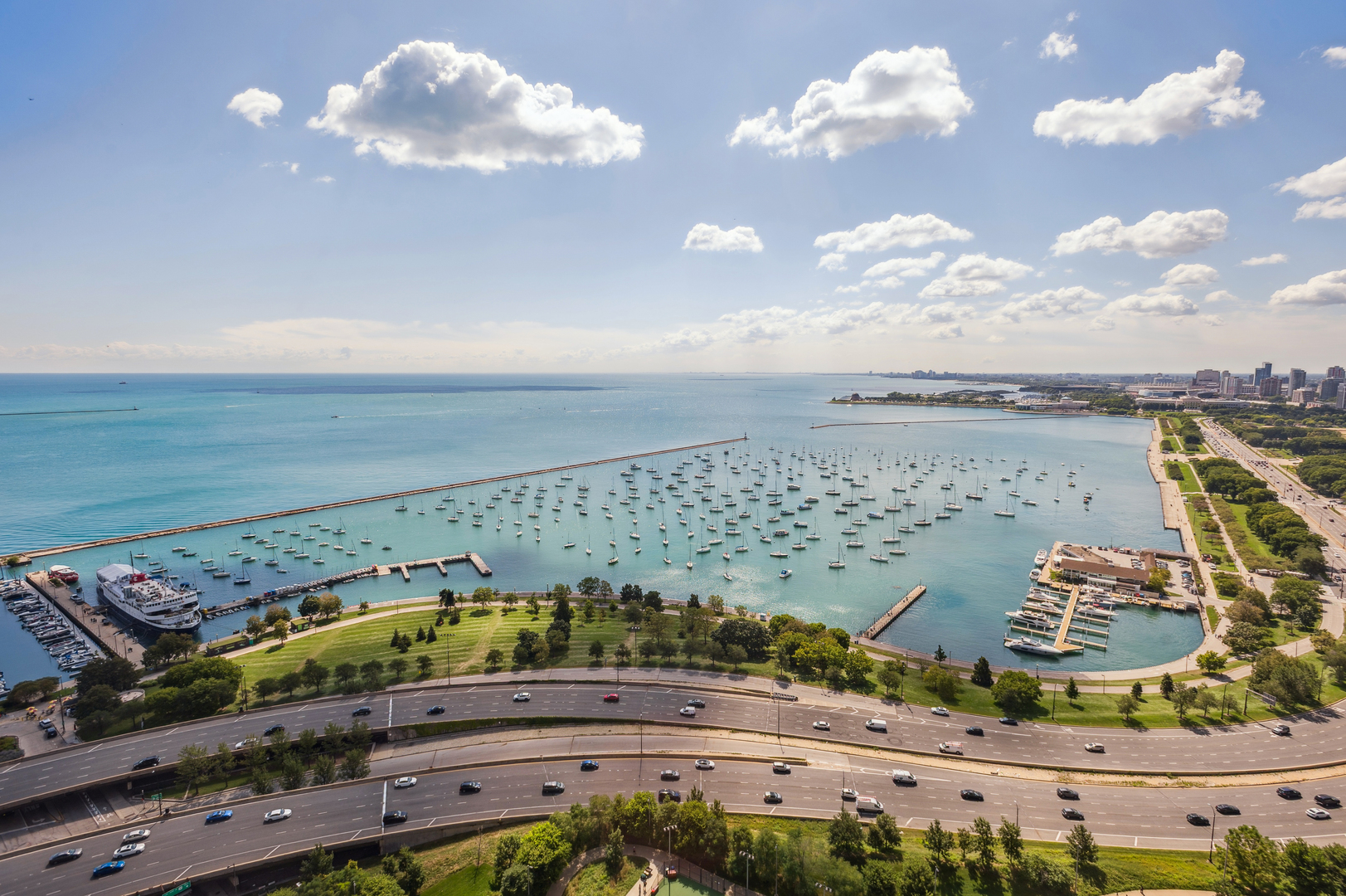 400 E RANDOLPH St #3905 Chicago, IL 60601