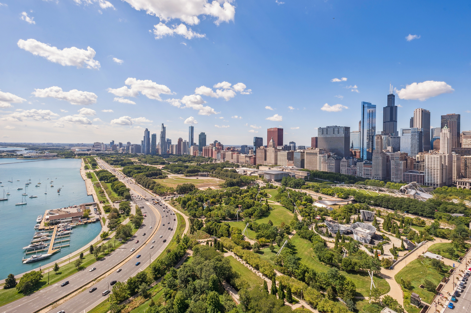 400 E RANDOLPH St #3905 Chicago, IL 60601