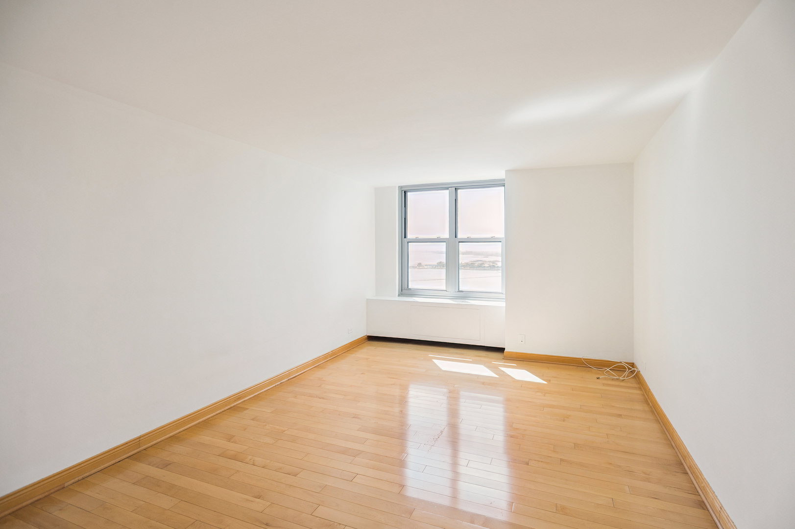 400 E RANDOLPH St #3905 Chicago, IL 60601