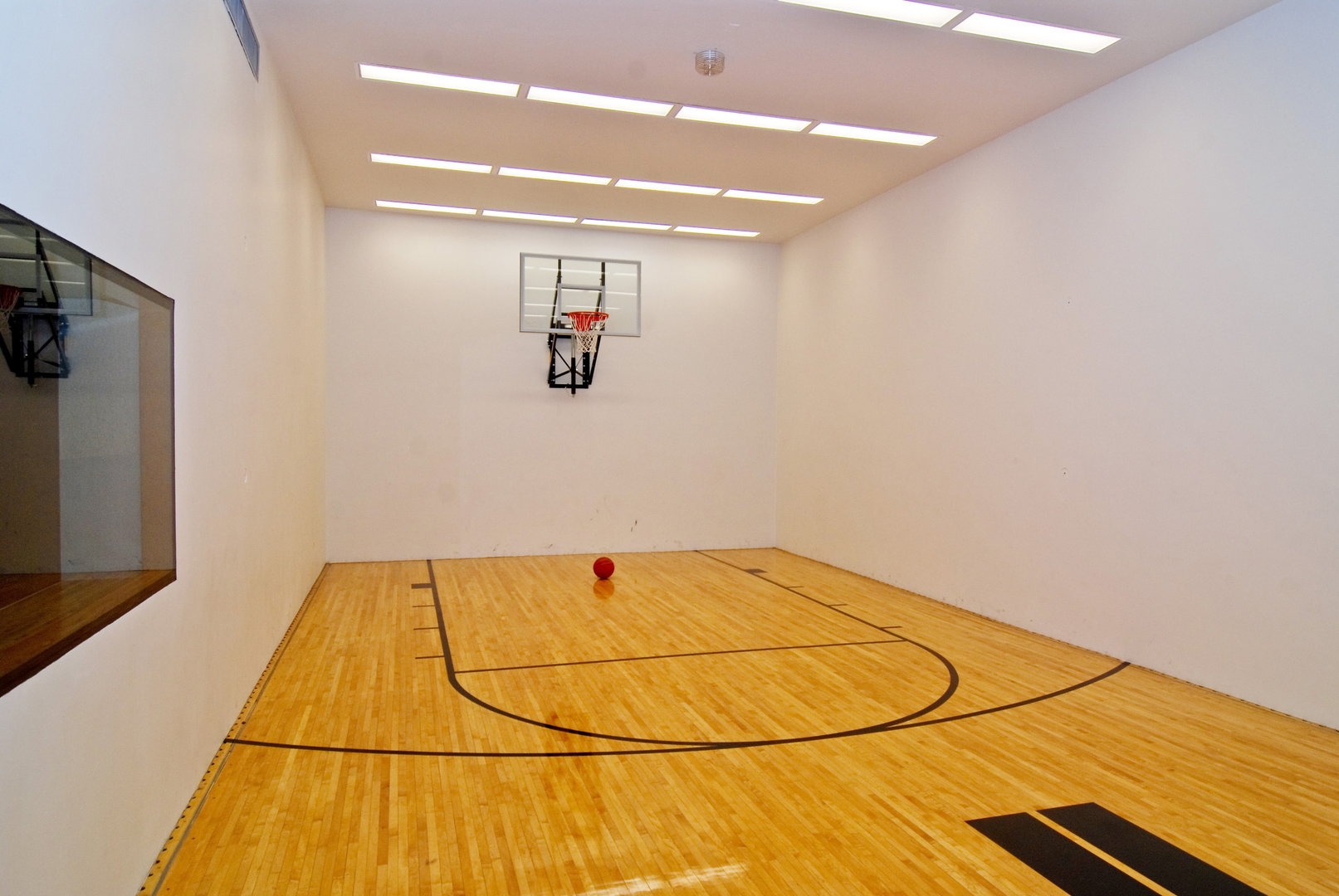 400 E RANDOLPH St #3905 Chicago, IL 60601