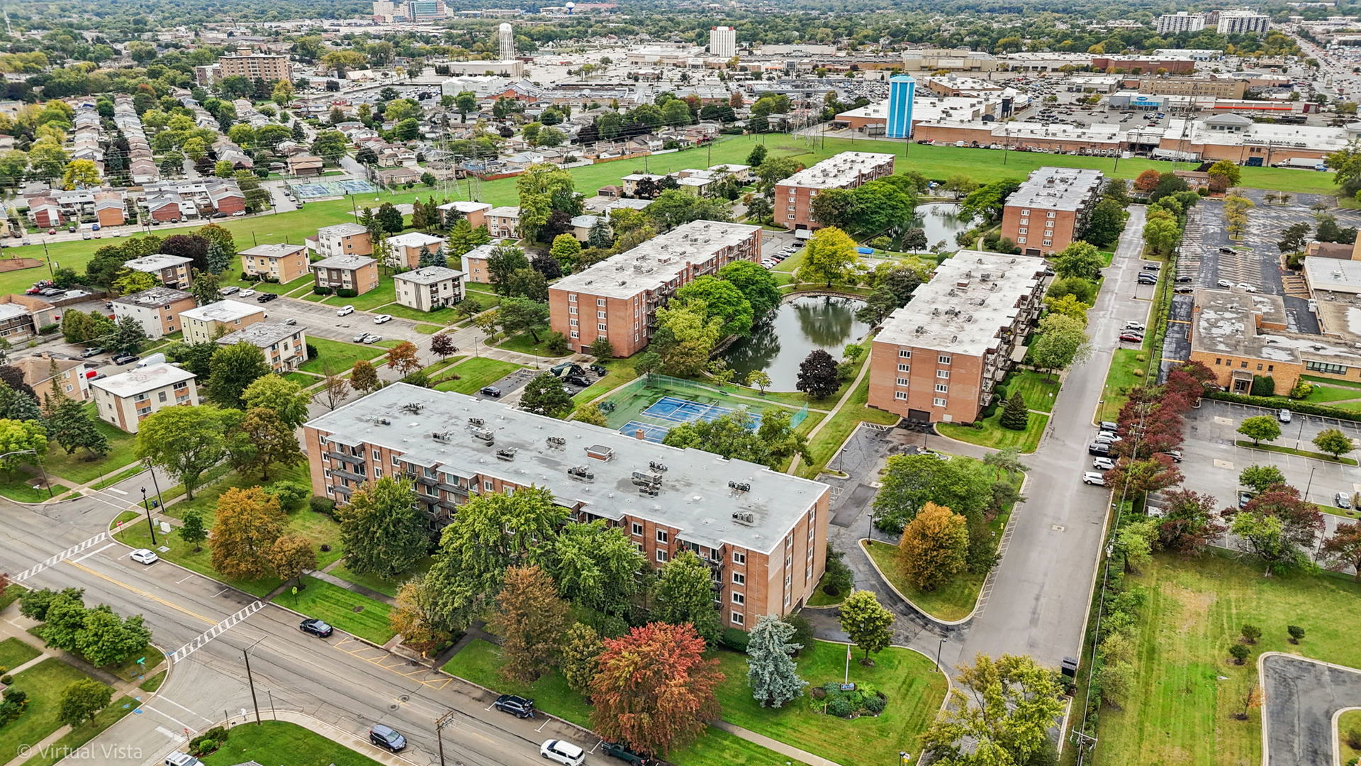 9500 Washington St #306 Niles, IL 60714