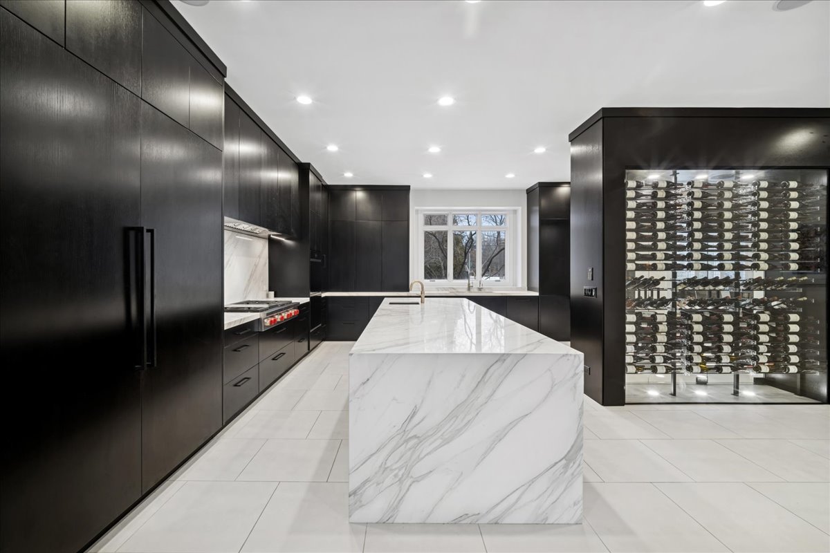 1630 Rdg Rd Highland Park, IL 60035