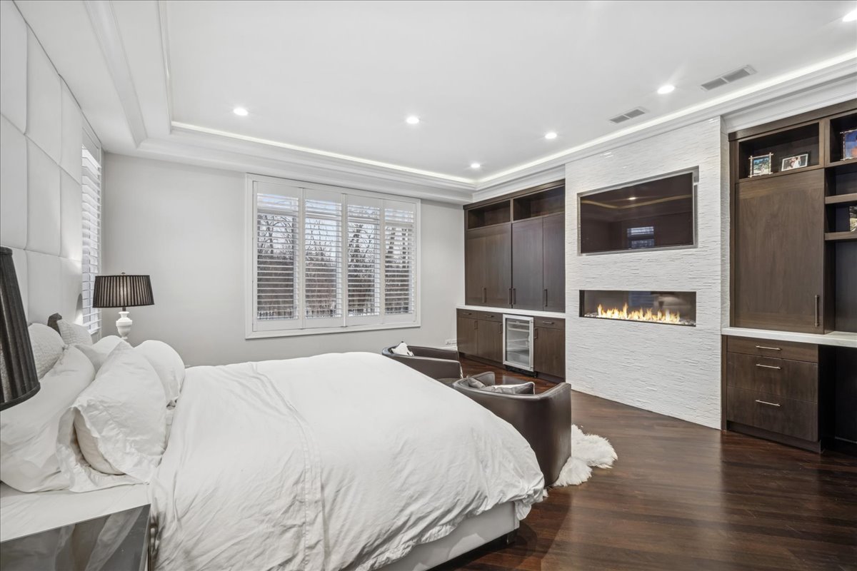 1630 Rdg Rd Highland Park, IL 60035