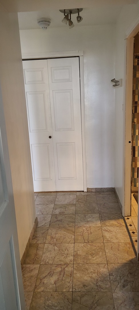 6030 N SHERIDAN Rd #510 Chicago, IL 60660