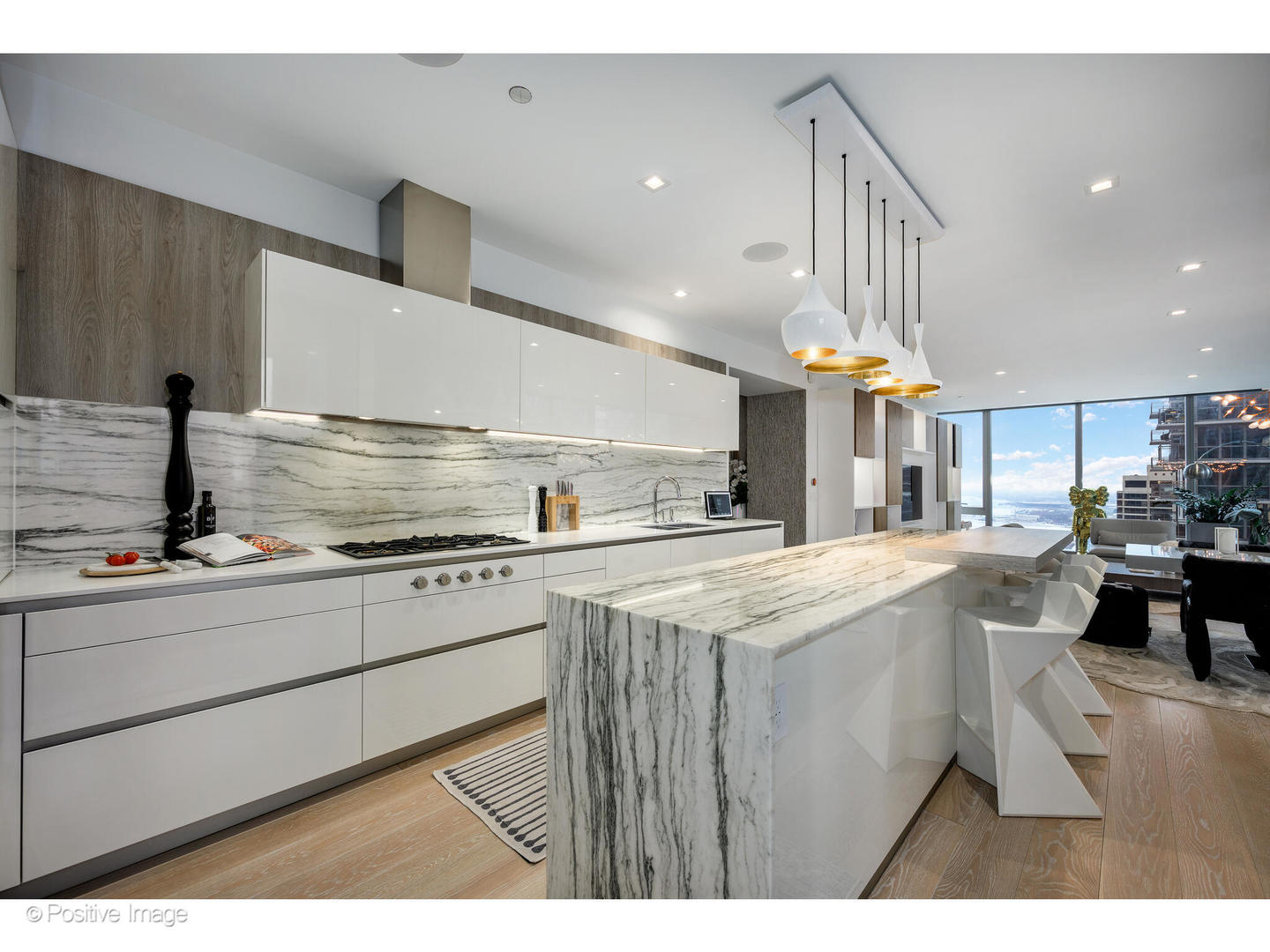 363 E Wacker Dr #3101 Chicago, IL 60601