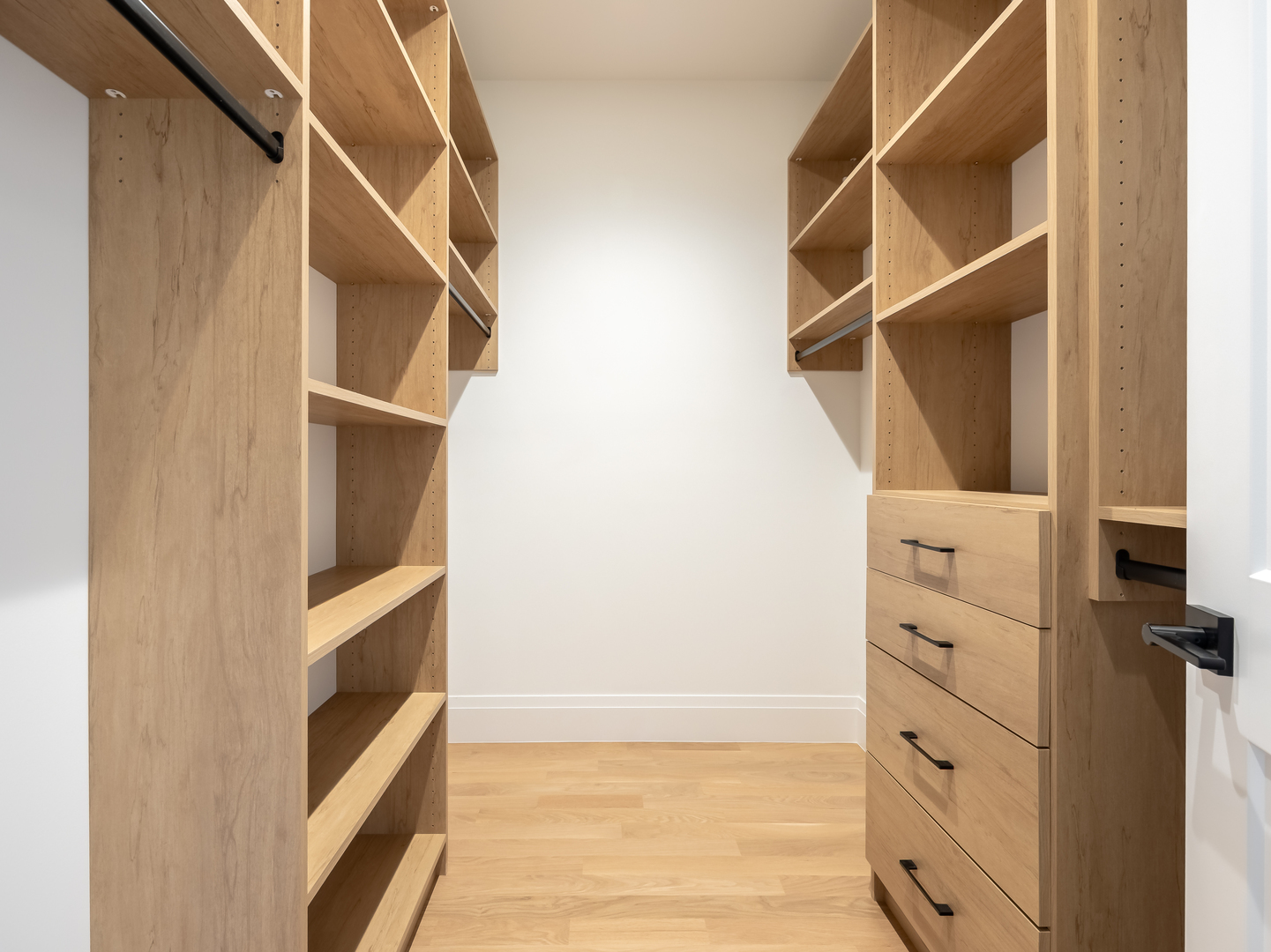 410 Prairie Ave Wilmette, IL 60091