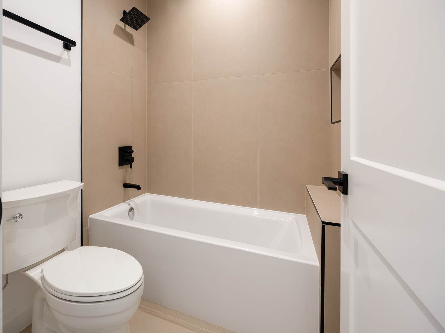 410 Prairie Ave Wilmette, IL 60091