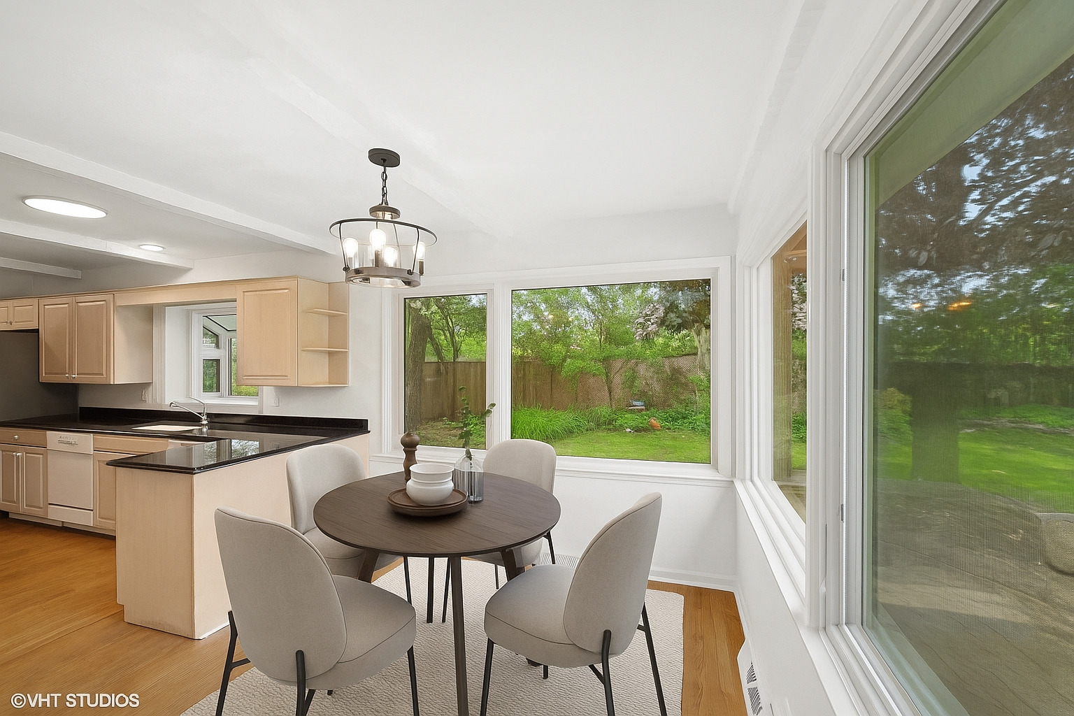 1770 Overland Trl Deerfield, IL 60015