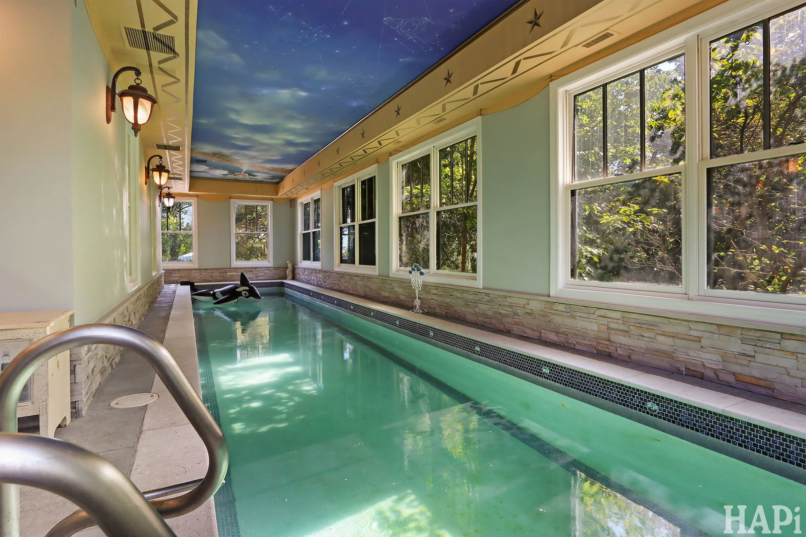 34 Logan Cir Highland Park, IL 60035