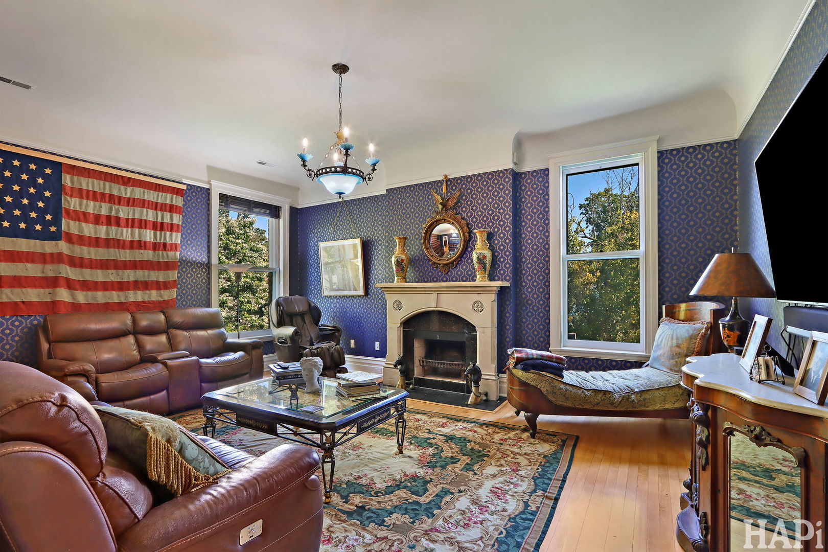 34 Logan Cir Highland Park, IL 60035