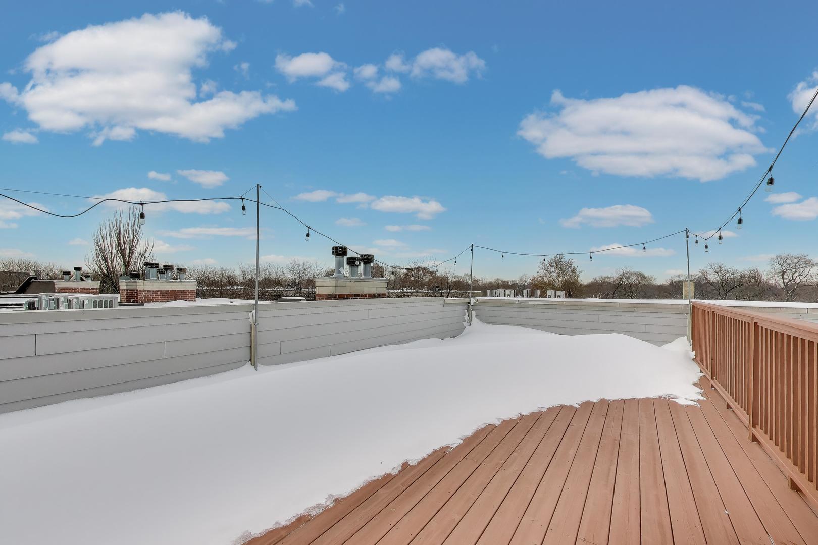 4135 N Kenmore Ave #2N Chicago, IL 60613