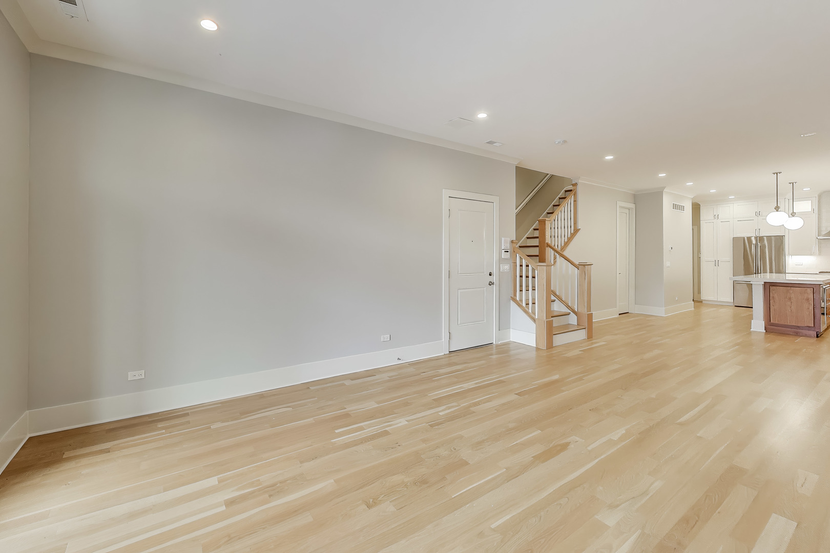 4135 N Kenmore Ave #2N Chicago, IL 60613