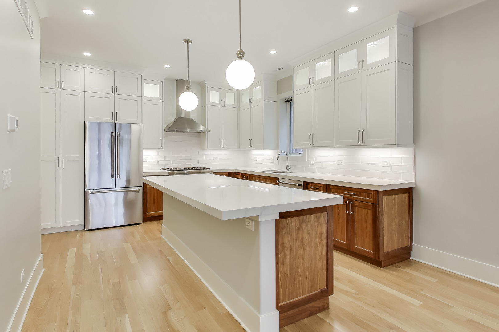 4135 N Kenmore Ave #2N Chicago, IL 60613