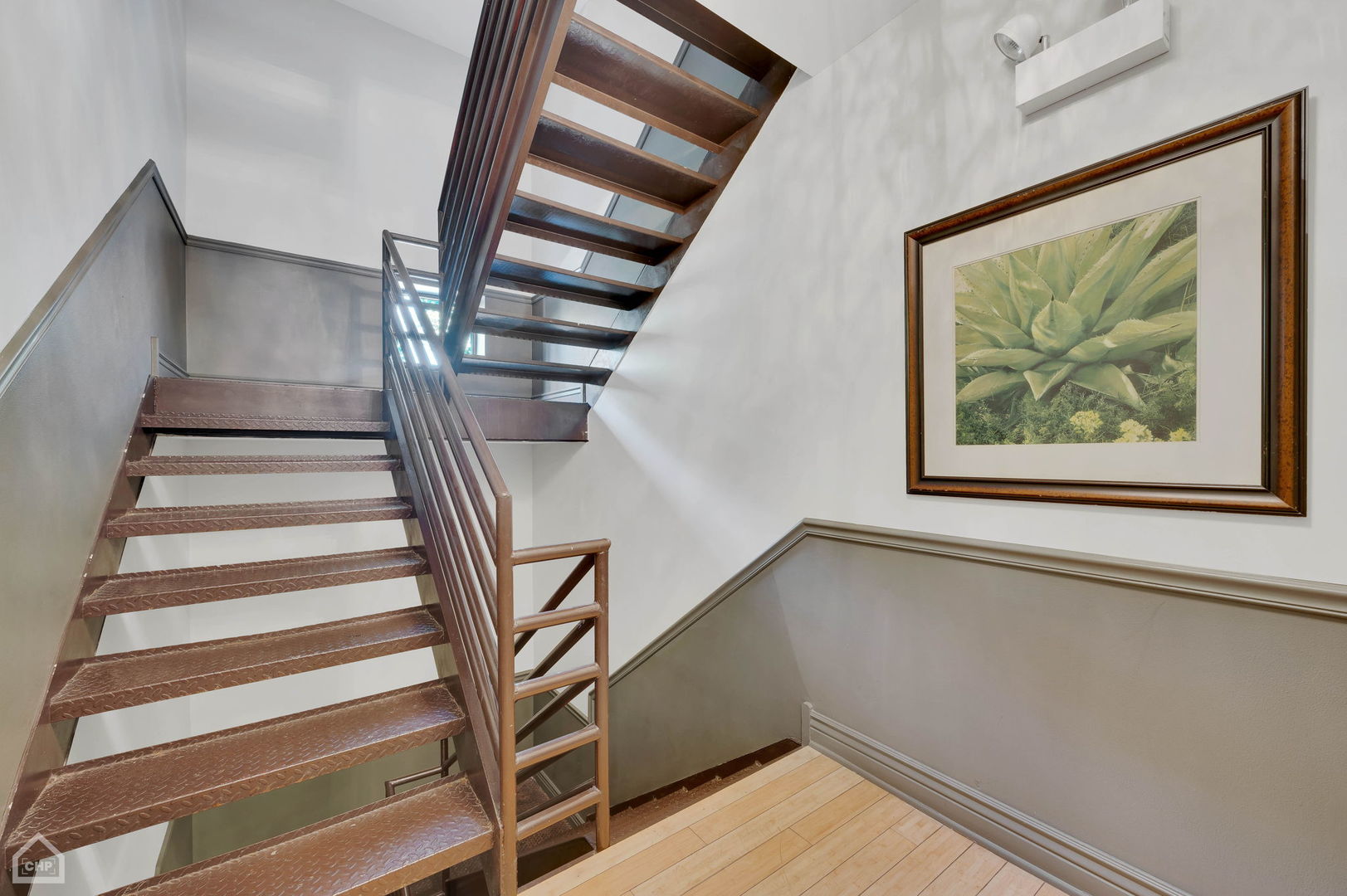 4235 S Calumet Ave Chicago, IL 60653