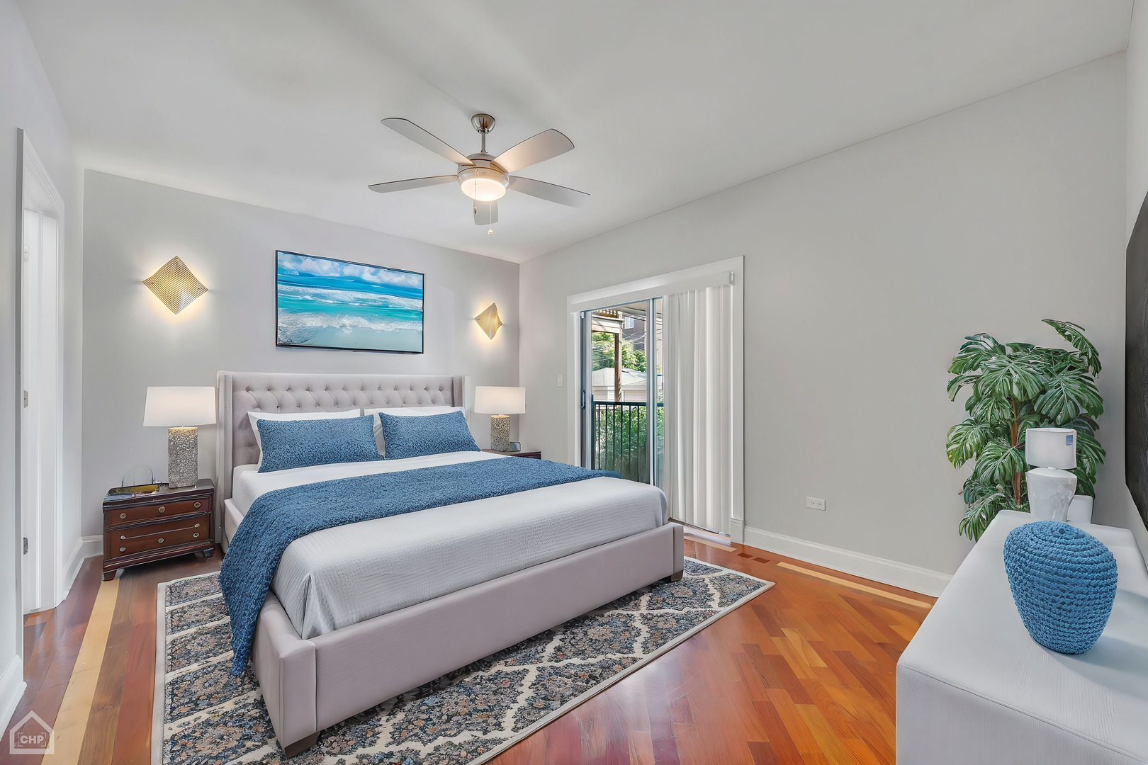 4235 S Calumet Ave Chicago, IL 60653